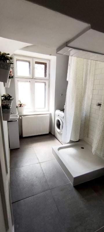 Godot Apartman Miskolc Exteriör bild